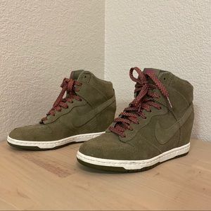 Nike Sky Hi Dunks Wedges Olive Green Sz 8 528899